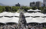 Hiroshima nghiêng mình tưởng niệm các nạn nhân thảm họa bom nguyên tử